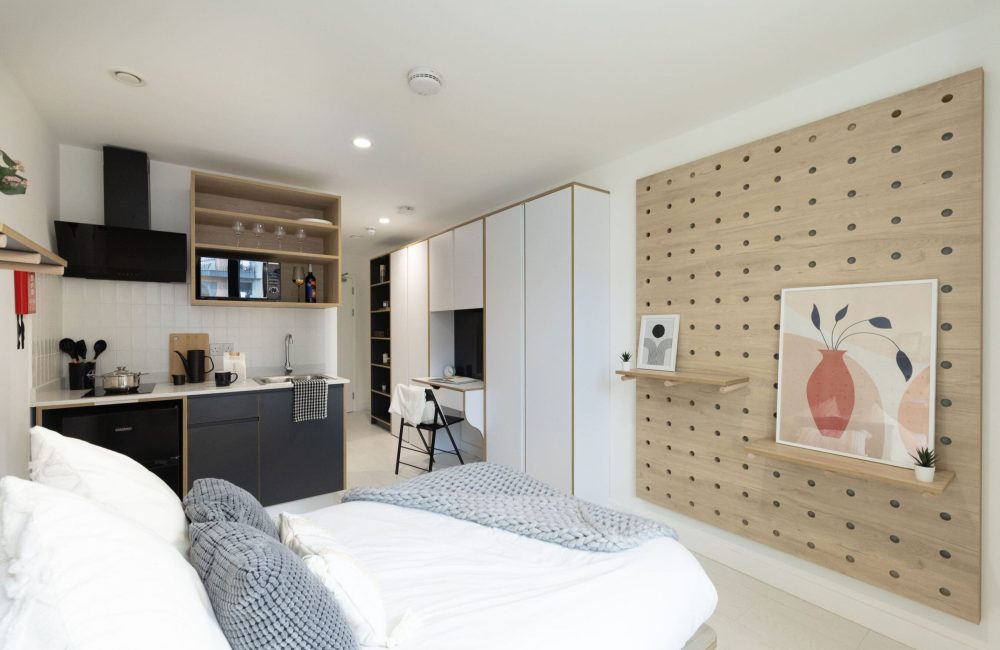 Coliving Studios for Young Professionals in London | Node Living