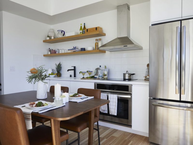 Node Living Los Angeles - Furnished Apartment 914 Everett 3BED - Kitchen-1