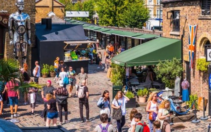 local places to eat in London (wecompress.com)