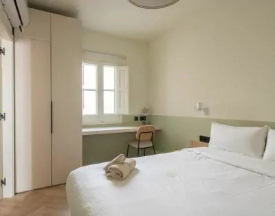 Double Bedroom with Private Bathroom